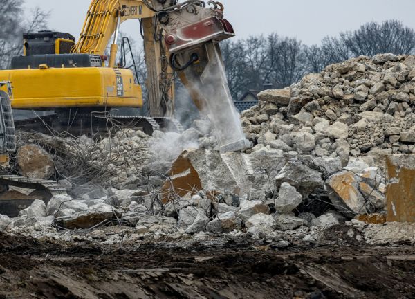 Solutions rapides pour le recyclage des déchets de chantier à Annemasse